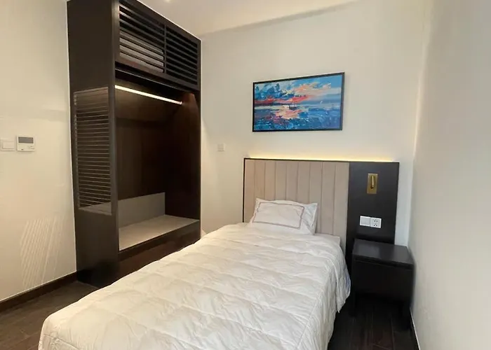 Ho 2 Pn, Phu Hop Gia Dinh, Gan Bien, View Cheo Bien, Vong Quay Mt The Sapphire 2 * Hạ Long